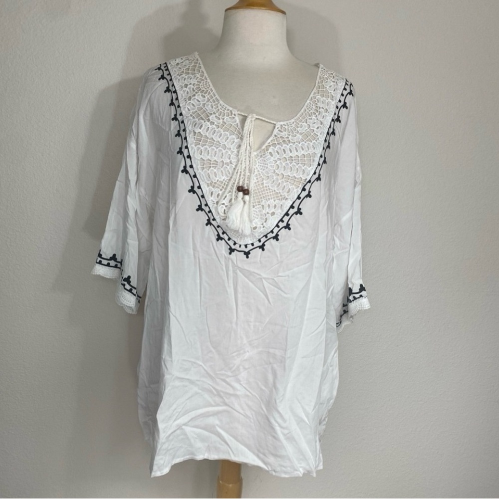 Misslook White Crochet Trim Lightweight Boxy Tassel Blouse Size 2X Boho Coastal